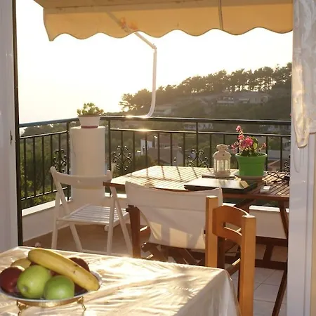 Alexandra's Kalamitsi (Lefkada)